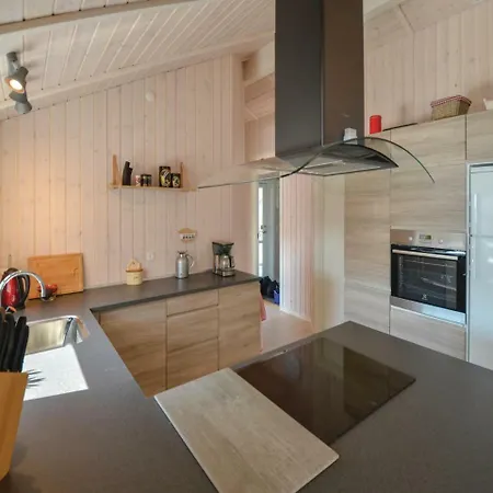 Four-bedroom Holiday In